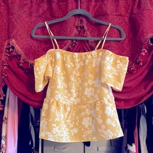 Yellow and white Floral hippie rose top - Small - never been worn, new with tags